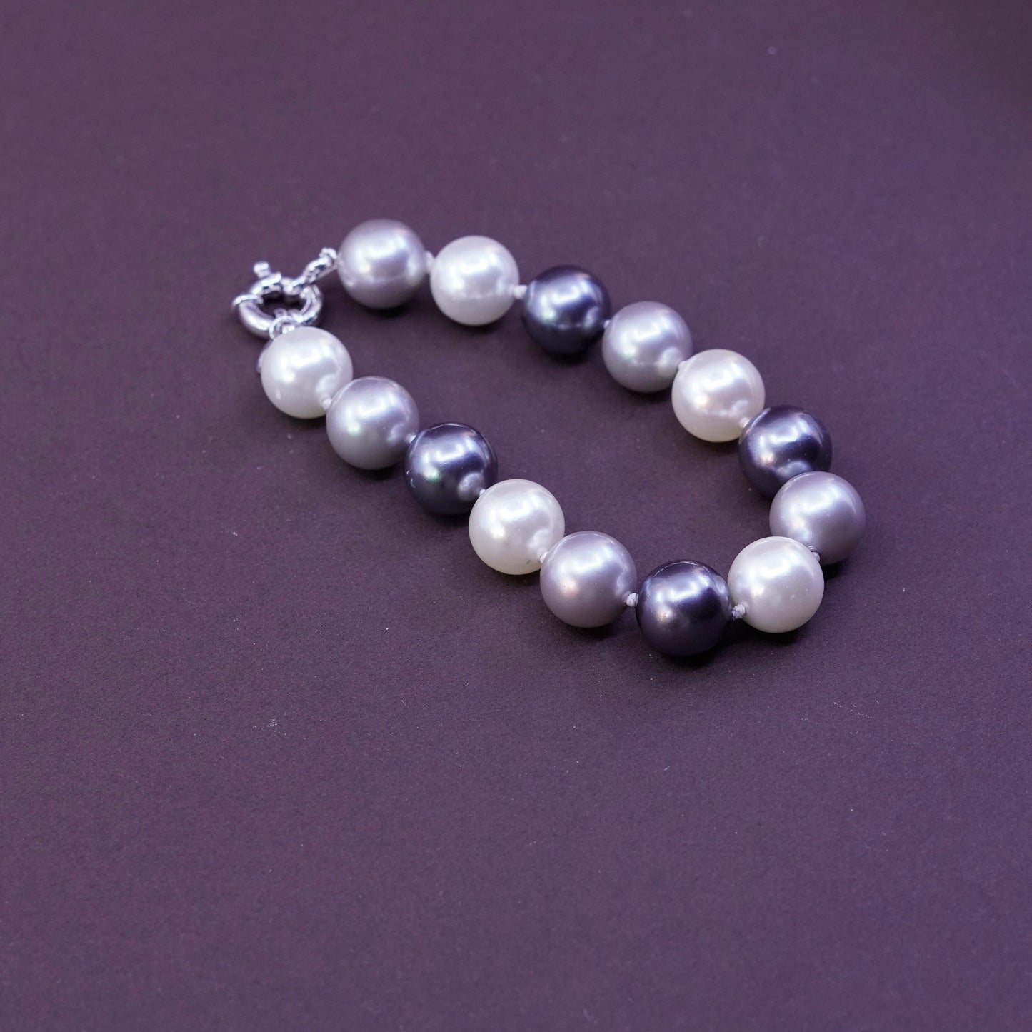 7”, Sterling silver handmade bracelet, mother of pearl beads with 925 clasp