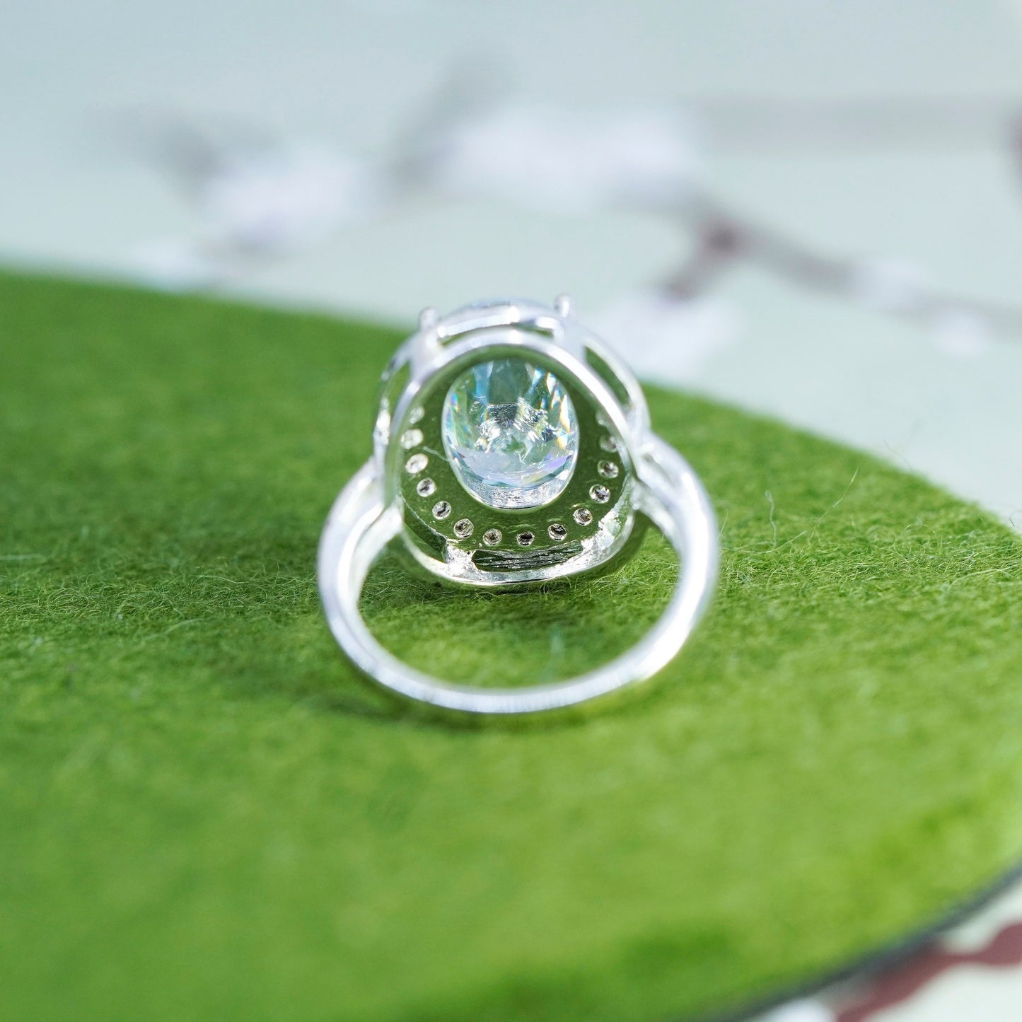 Size 7.5, vintage Sterling 925 silver with oval cz statement ring