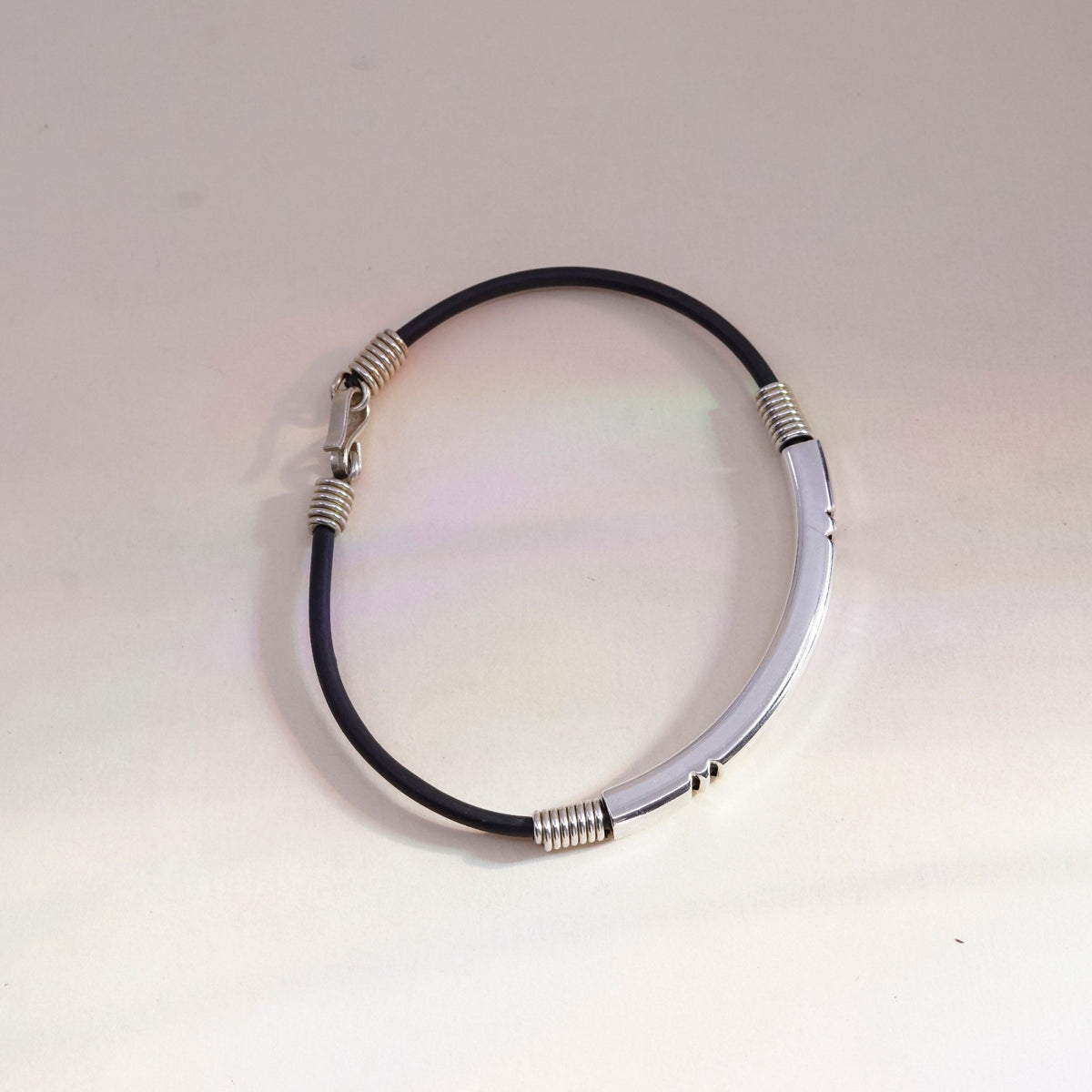 7”, Vintage black rubber chain with sterling 925 silver bar,