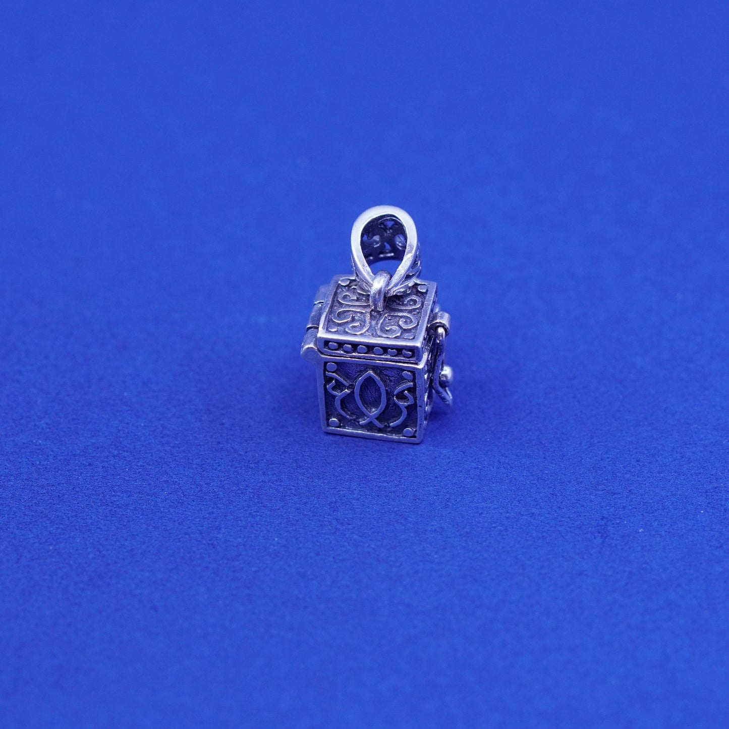 Vintage Sterling silver prayer box pendant, 925 prayer locket charm