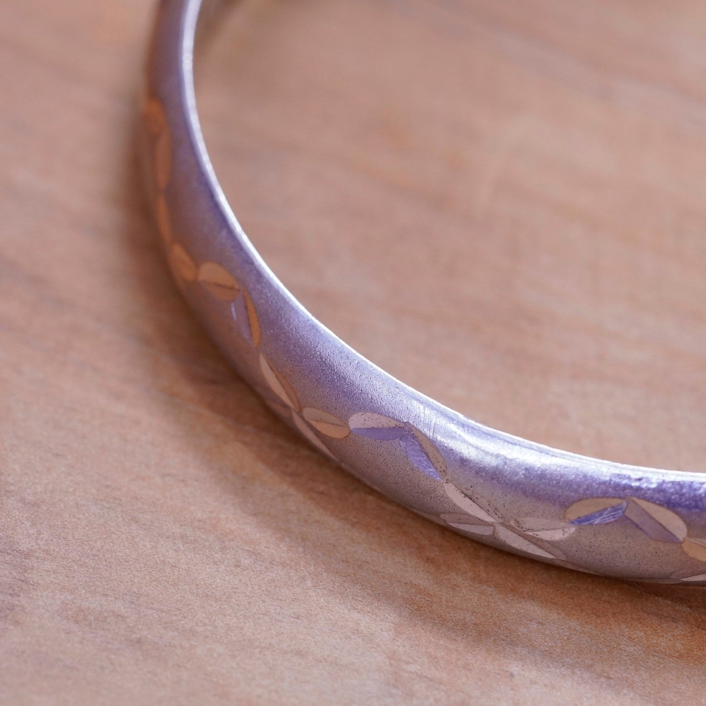 7.25”, Vintage Sterling silver handmade bracelet, 925 textured hinged bangle