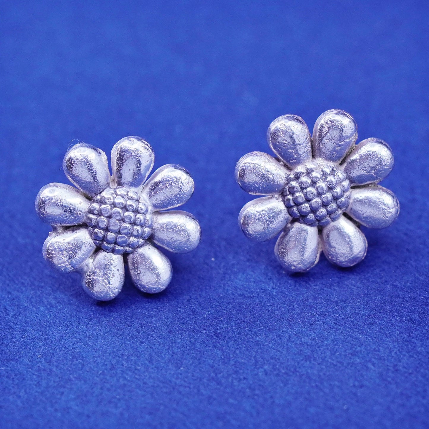 Vintage Sterling silver handmade earrings, 925 flower studs