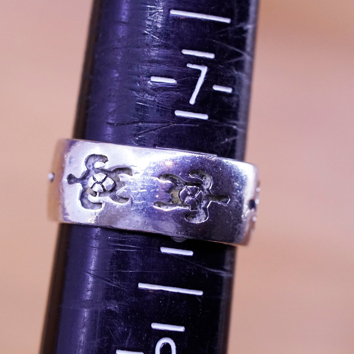 Size 7.5, vintage Mexico Sterling silver handmade ring, 925 sea turtle band