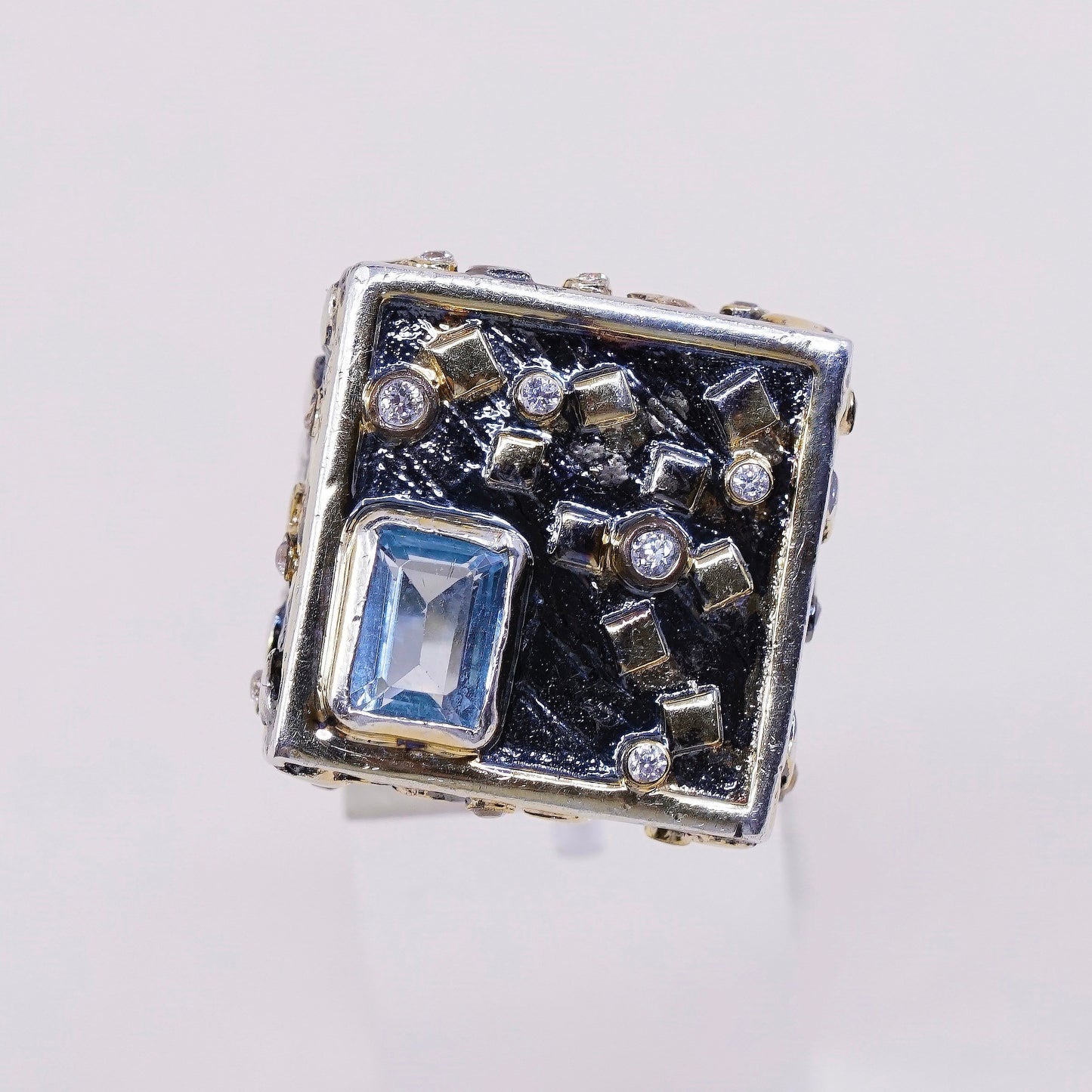 Size 8.5, vtg two tone sterling 925 silver statement ring w/ topaz N crystal