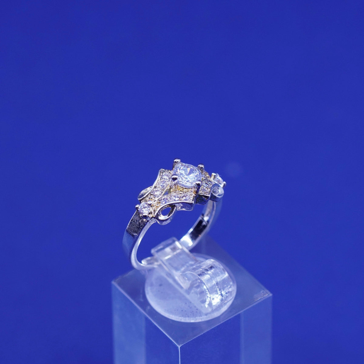 Size 5.5, vintage vermeil gold over sterling 925 silver ring with cluster Cz