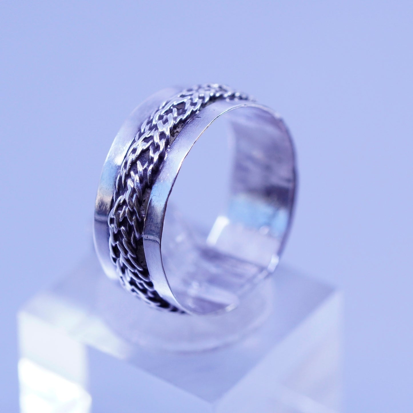 Size 7, vintage Sterling 925 silver handmade ring, cable band