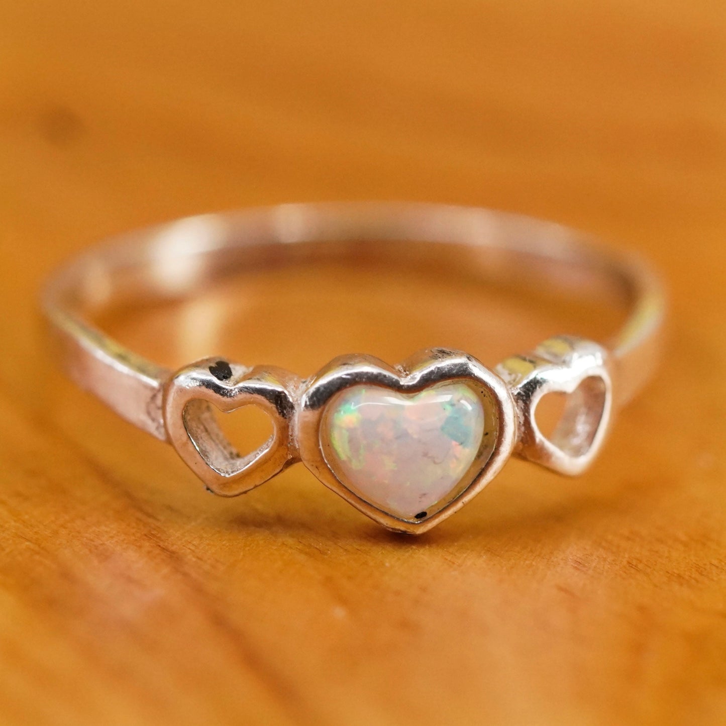 Size 6, vintage Southwestern Sterling 925 silver handmade ring with heart opal