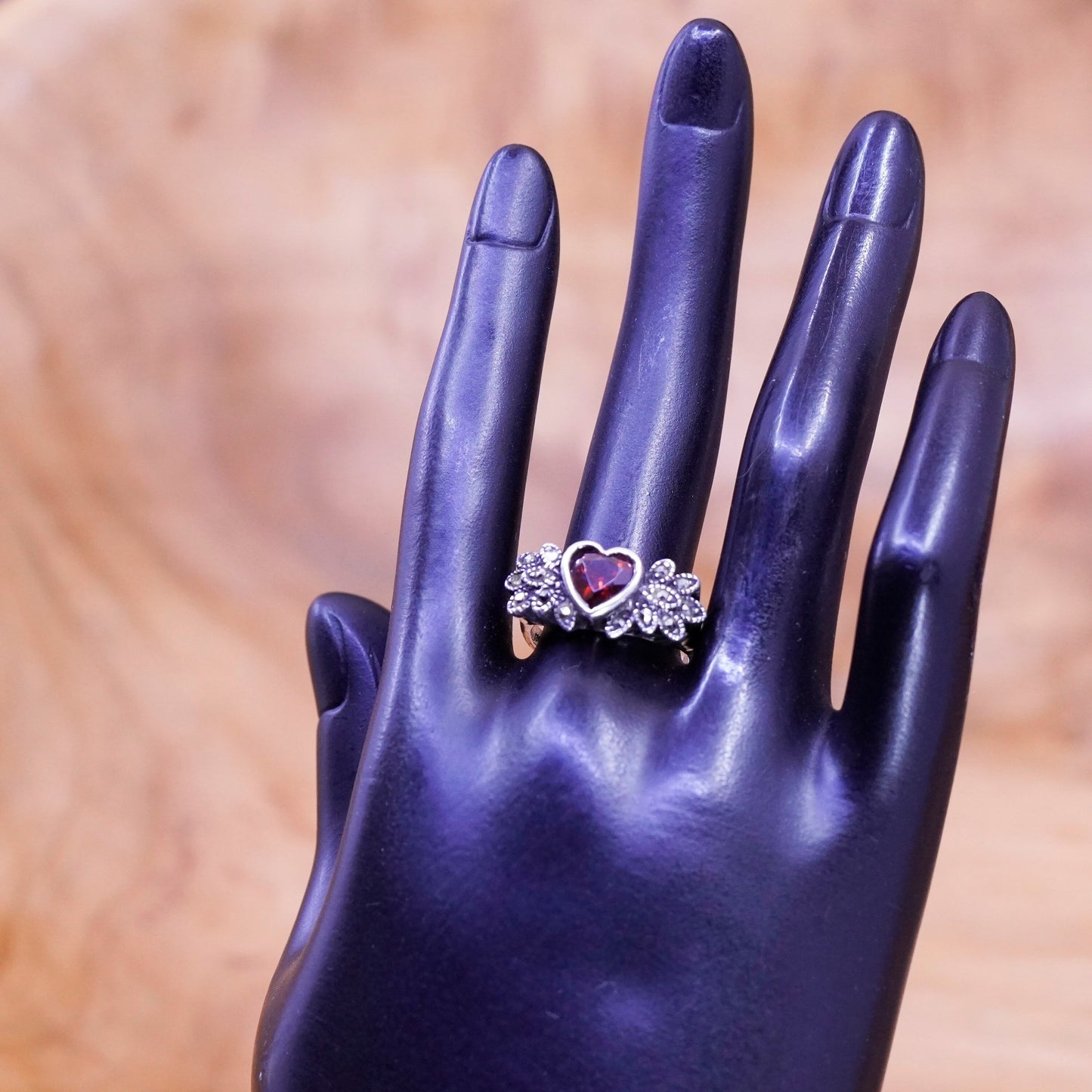 Size 7, vtg Sterling 925 silver handmade statement ring heart ruby marcasite