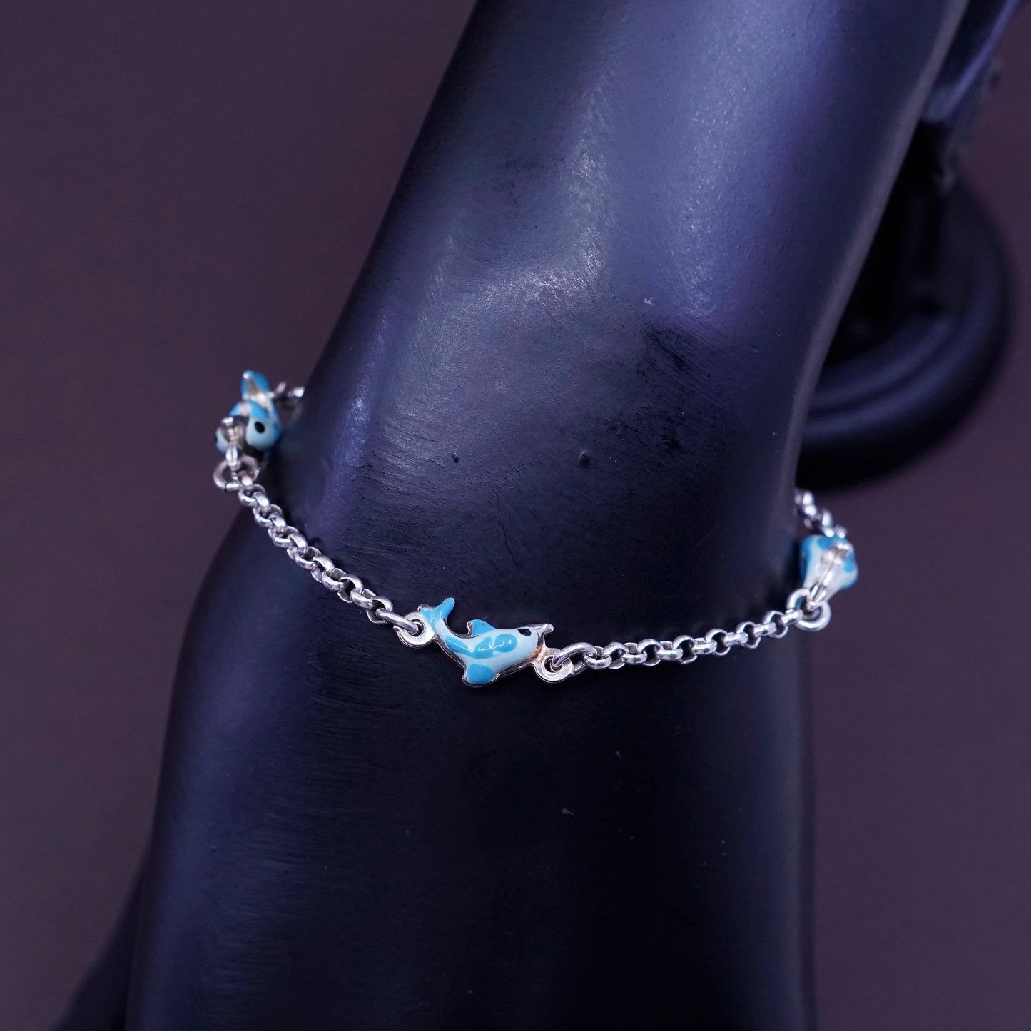 5.5”, sterling 925 silver handmade bracelet, circle chain w/ enamel dolphin