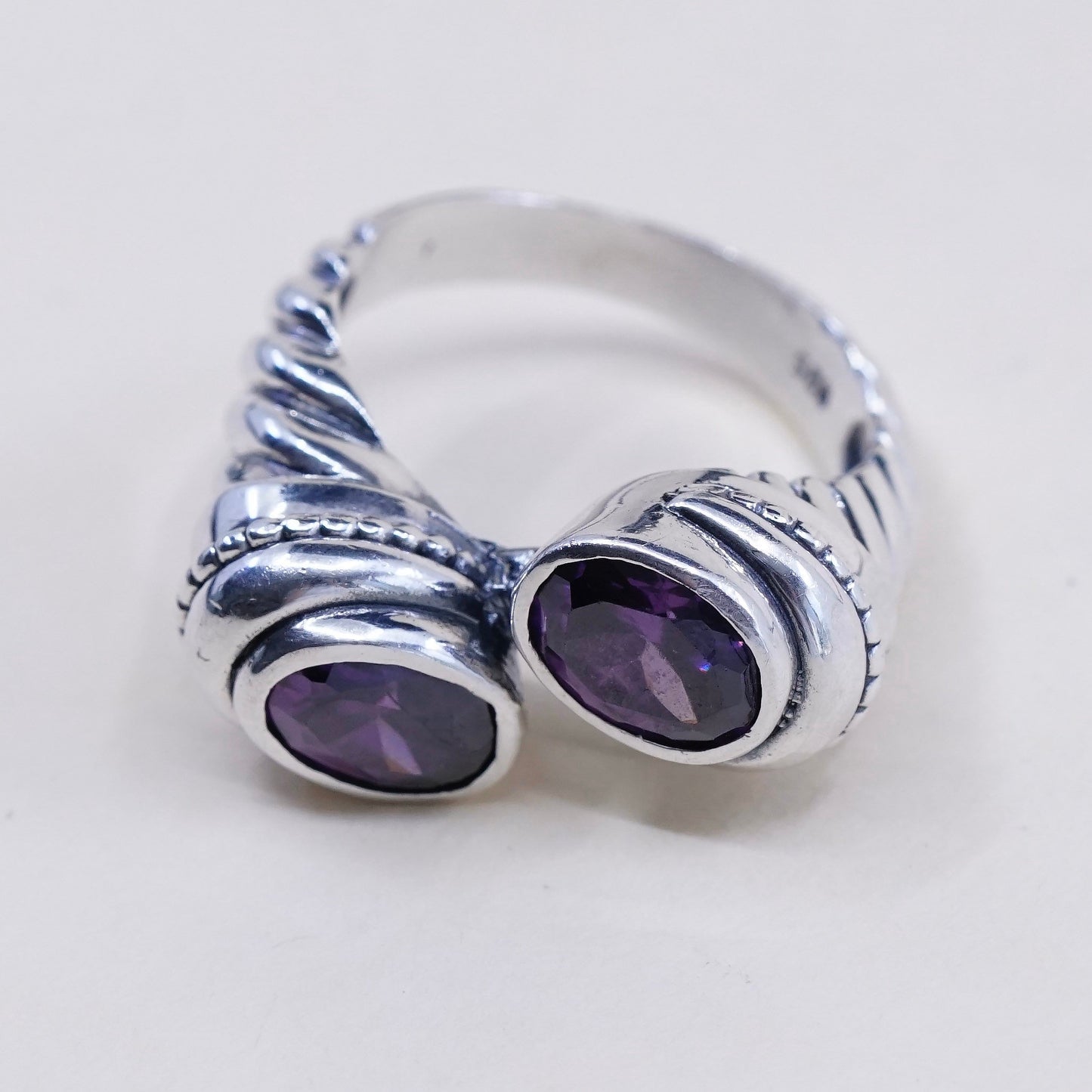 Size 7, vtg JRY sterling silver handmade ring, mexico 925 cable with amethyst