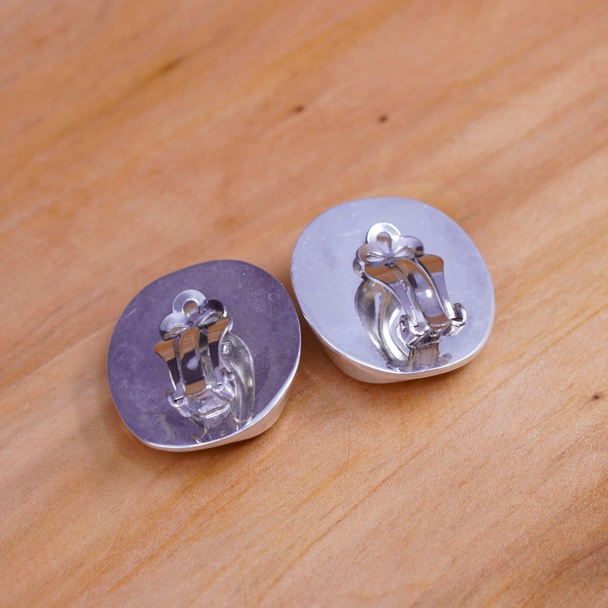 Vintage Sterling silver handmade earrings, 925 ribbed oval clip on