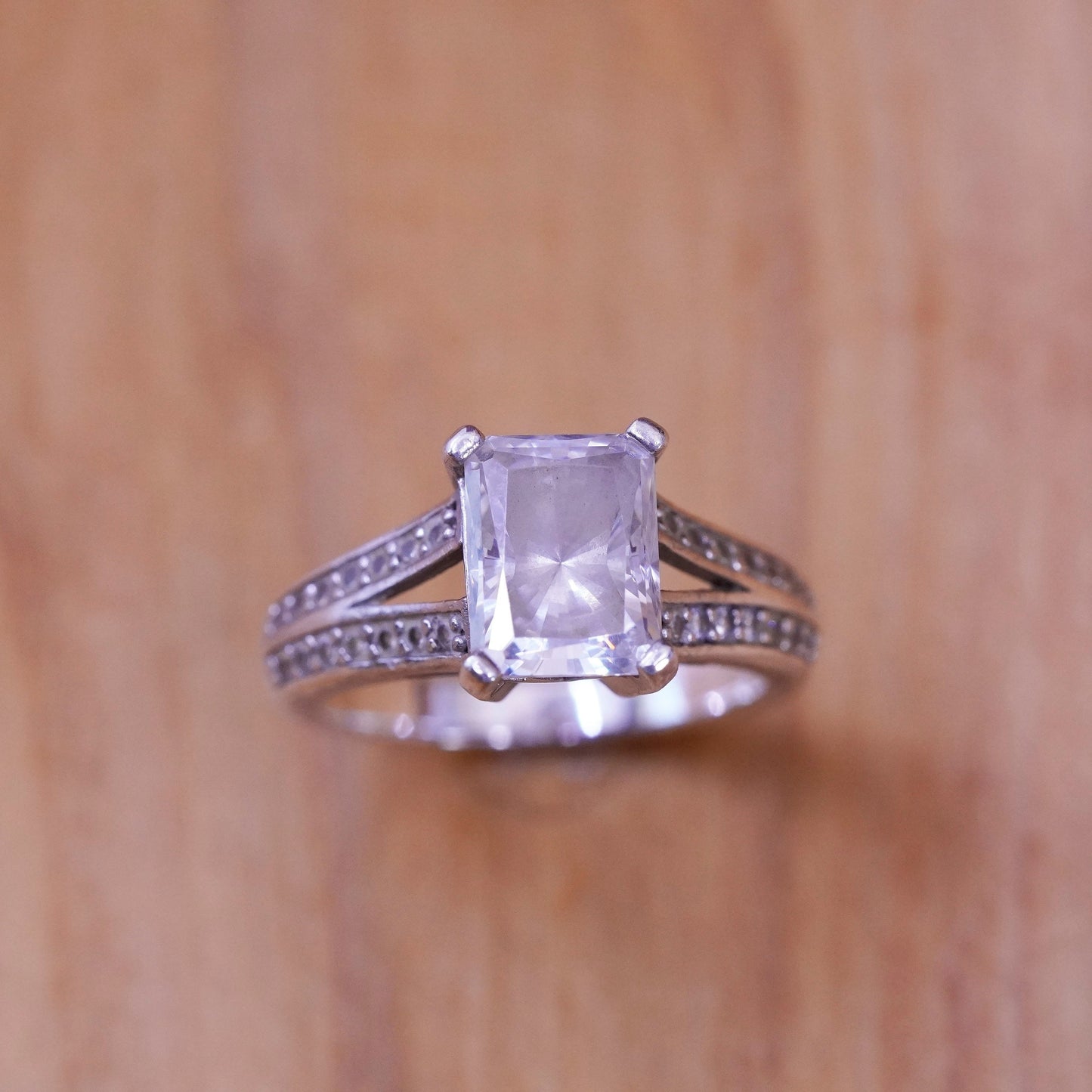 Size 6, vintage Sterling 925 silver anniversary engagement ring with cluster cz