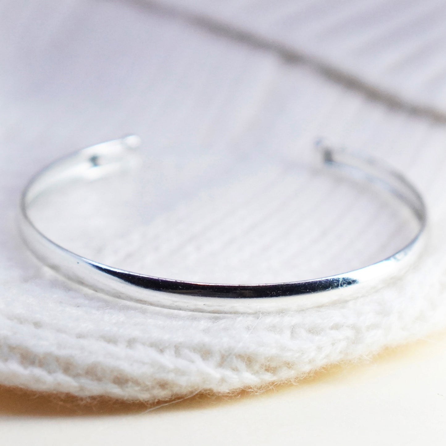 7”, Vintage sterling silver handmade bracelet, Mexican 925 thin cuff
