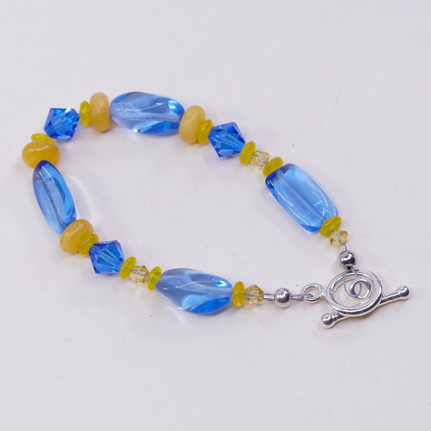 6.25”, vtg 925 Sterling silver beads bracelet w/ artisan blue beads N toggle