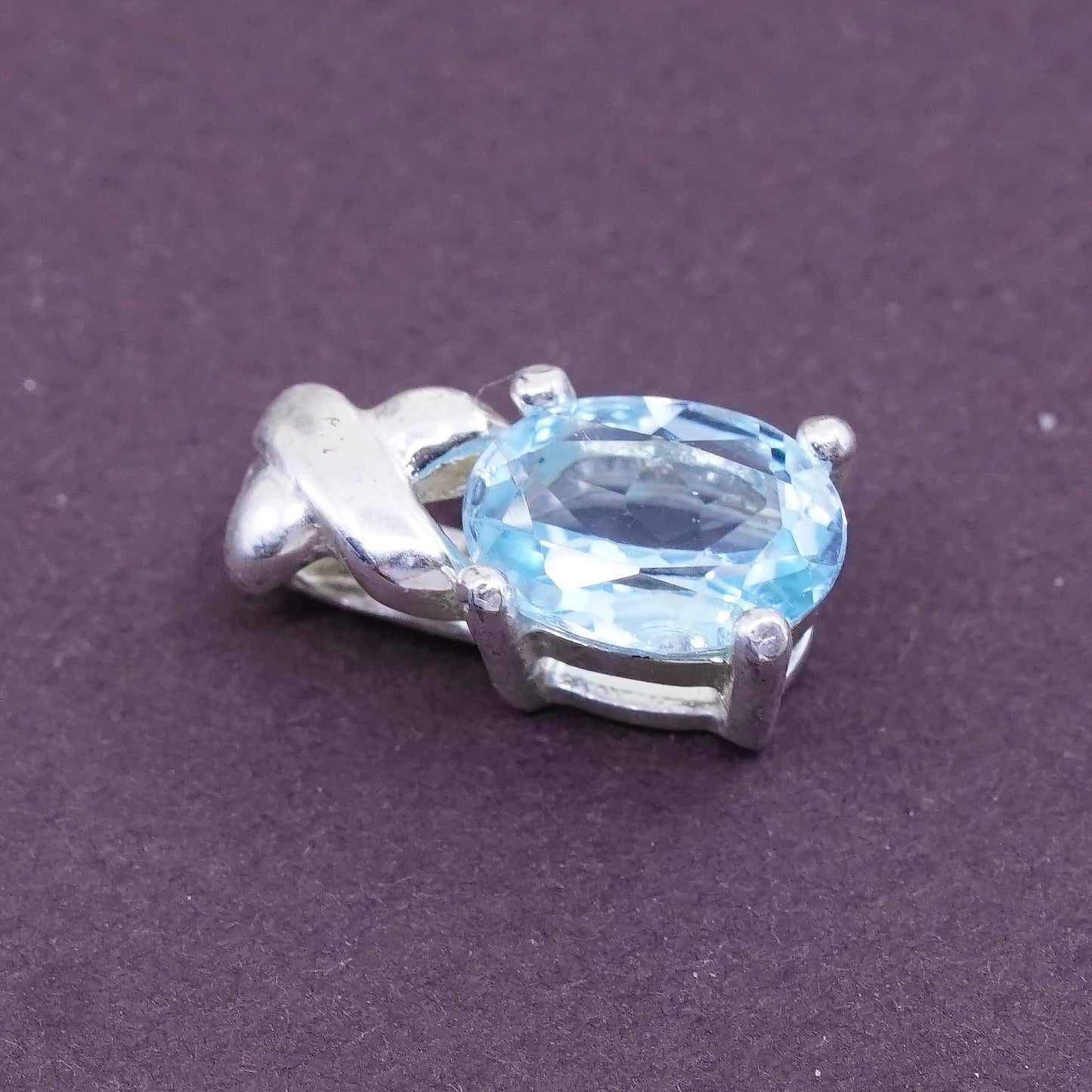 Vintage Sterling silver pendant, solid 925 silver with blue topaz