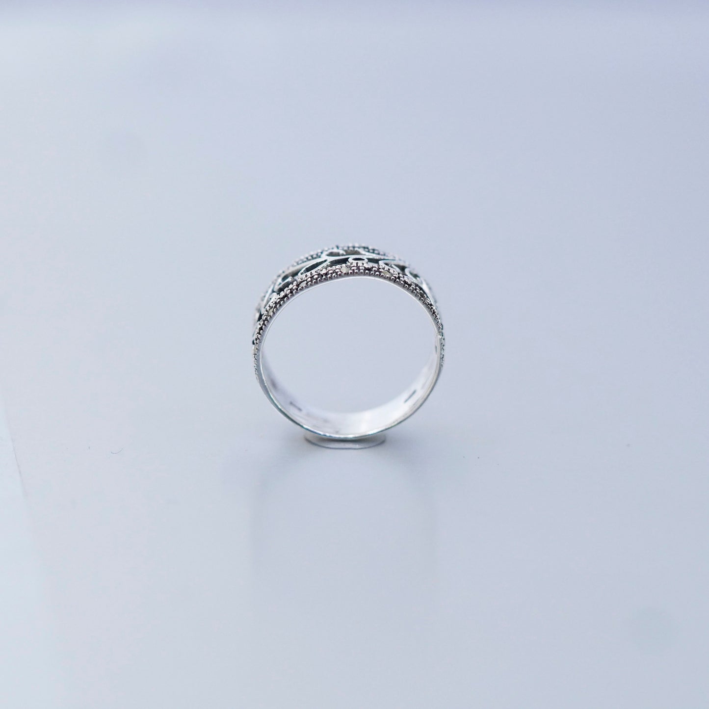 Size 7.75, vintage Sterling 925 silver handmade ring, filigree band