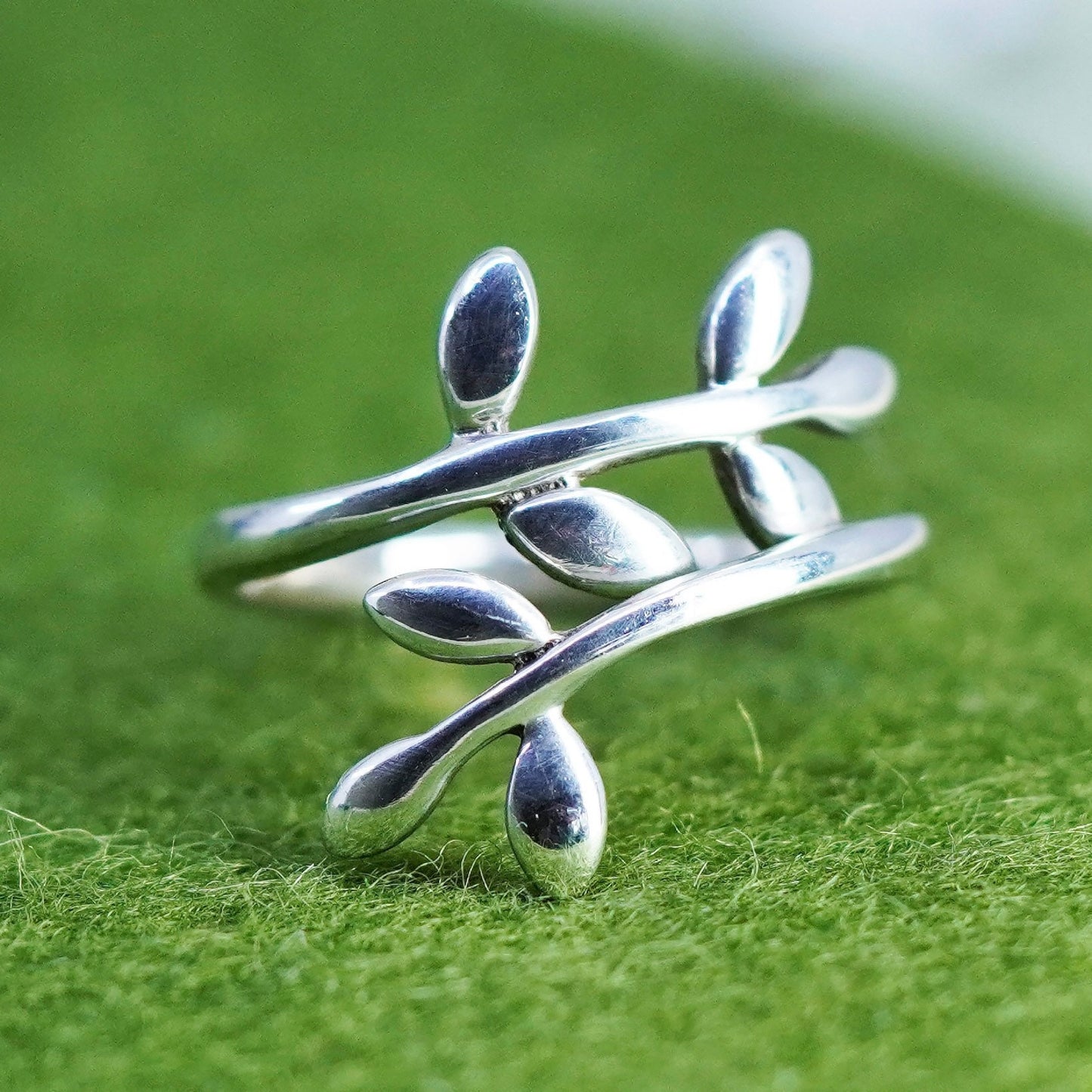 Size adjustable, vintage sterling silver handmade ring, 925 leaf wrap band