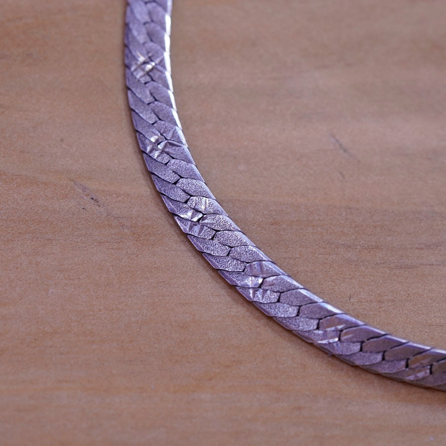 7”, 5mm, Vintage Sterling silver textured herringbone bracelet, Italy 925 chain