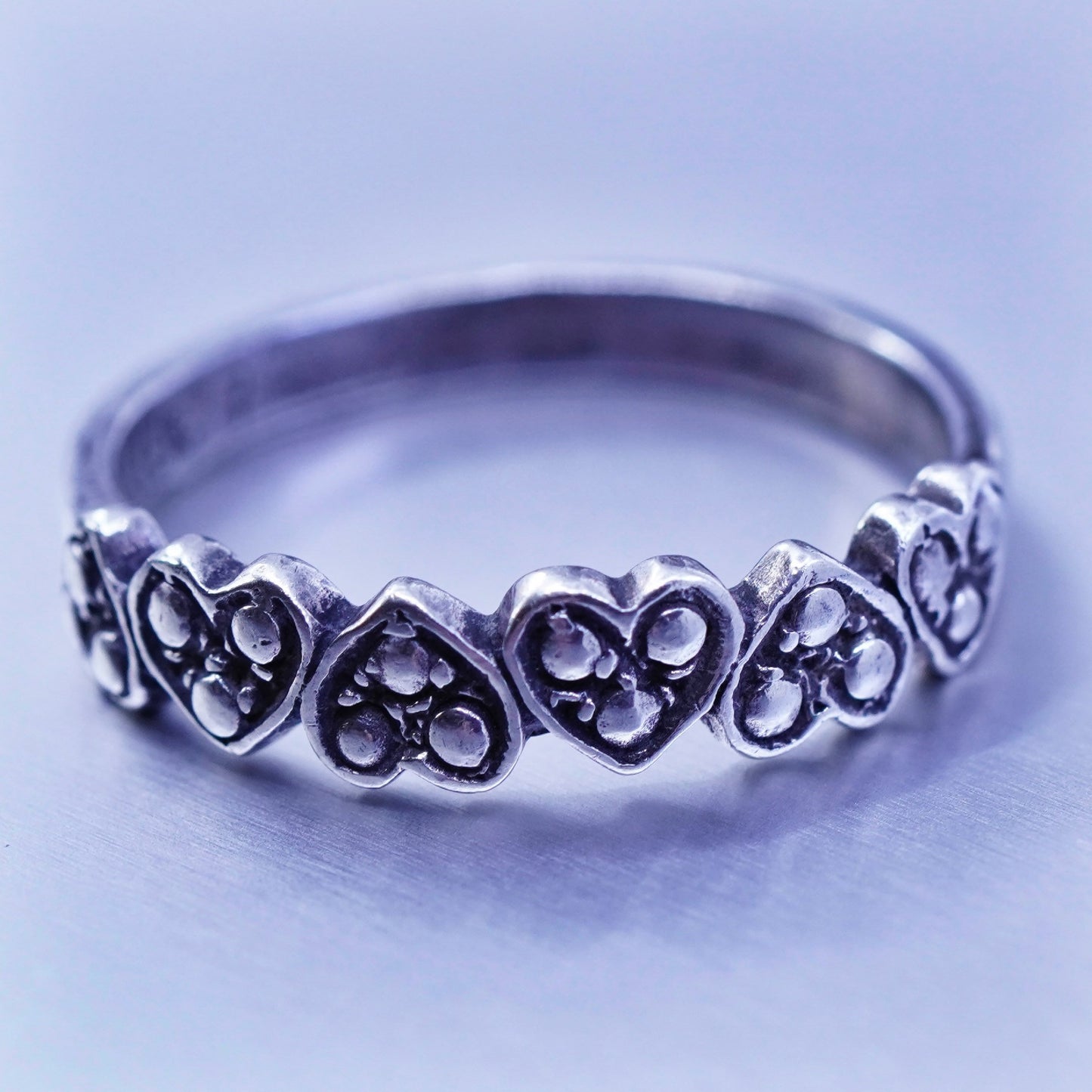 Size 6.5, vintage southwestern Sterling 925 silver handmade ring, heart band