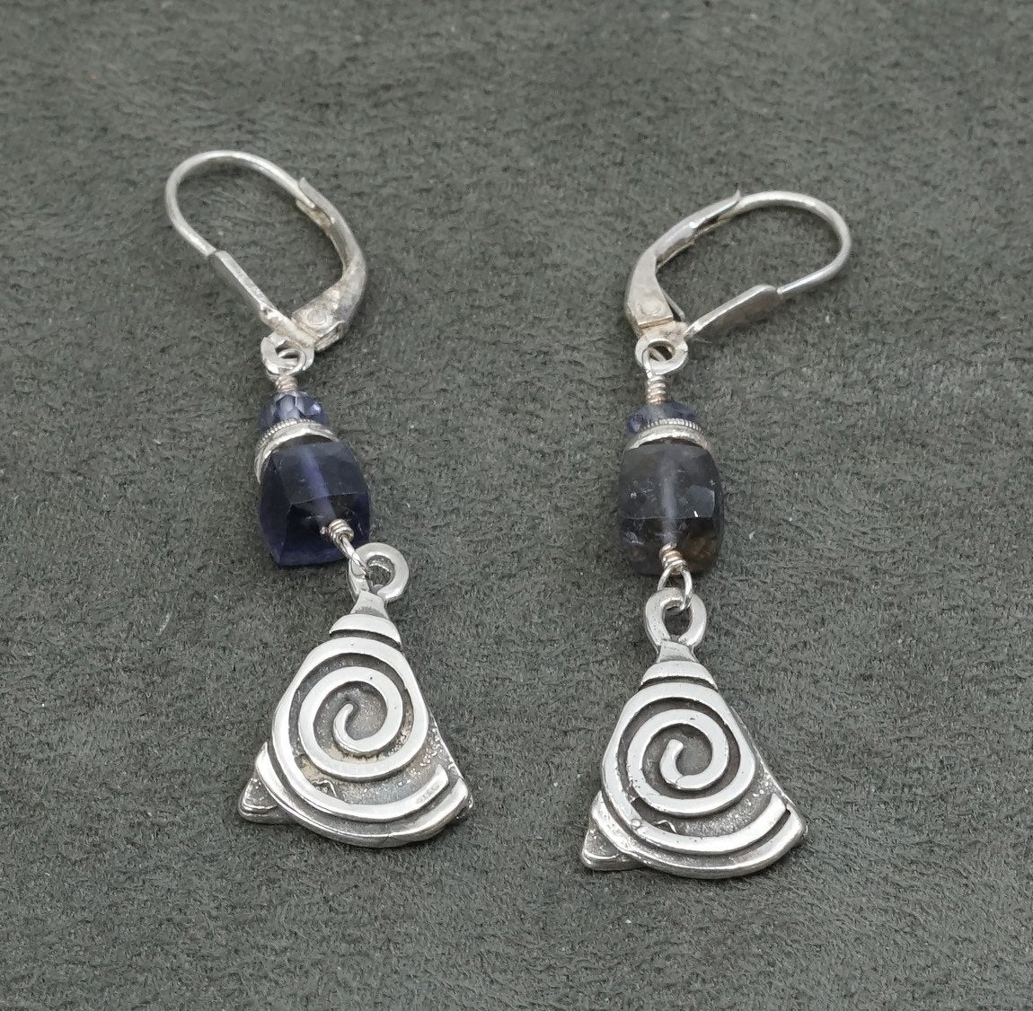 Native American handmade sterling silver earrings, 925 dangle w/ swirl N crystal