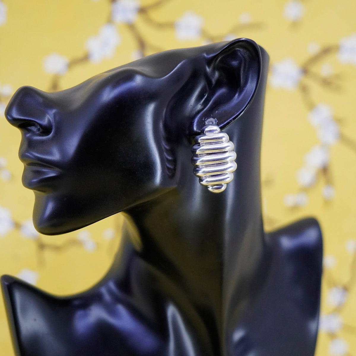 Vintage Sterling silver handmade clip on earrings, modern 925 ribbed earrings
