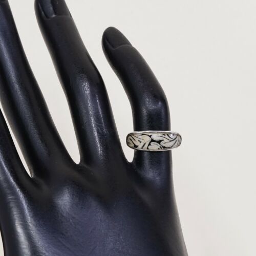 Size 4, Vtg Sterling Silver Handmade Ring w/ Enamel Flower, Stamped 925