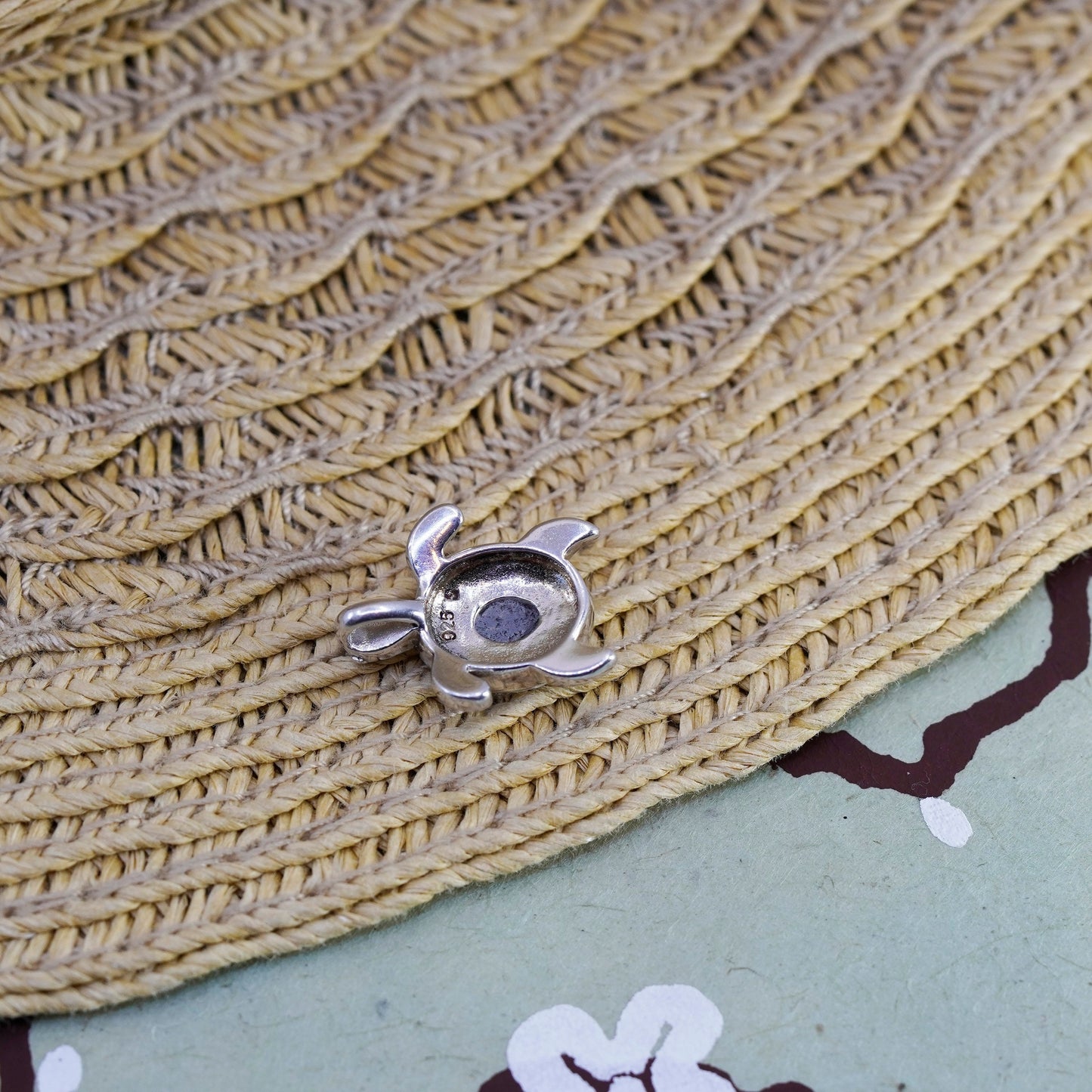 Vintage Sterling silver handmade pendant, 925 turtle with crystal