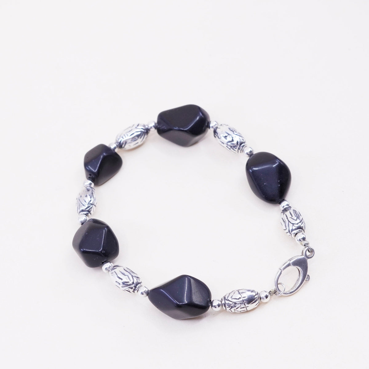 7.75”, Vintage mexico Sterling 925 silver bracelet with onyx nuggets