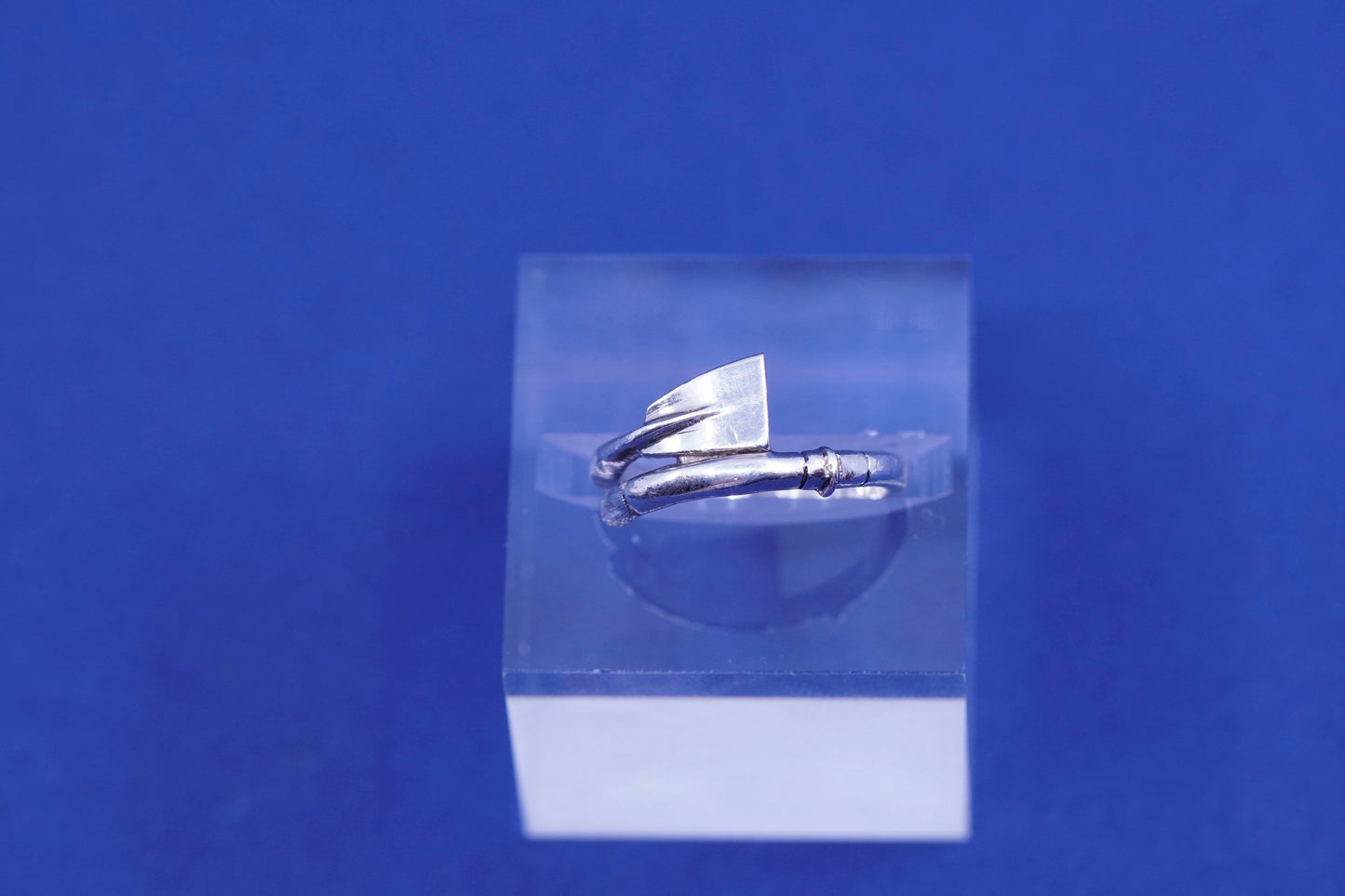 Size 7, Sterling silver handmade shelve wrapped ring, modern 925 statement ring