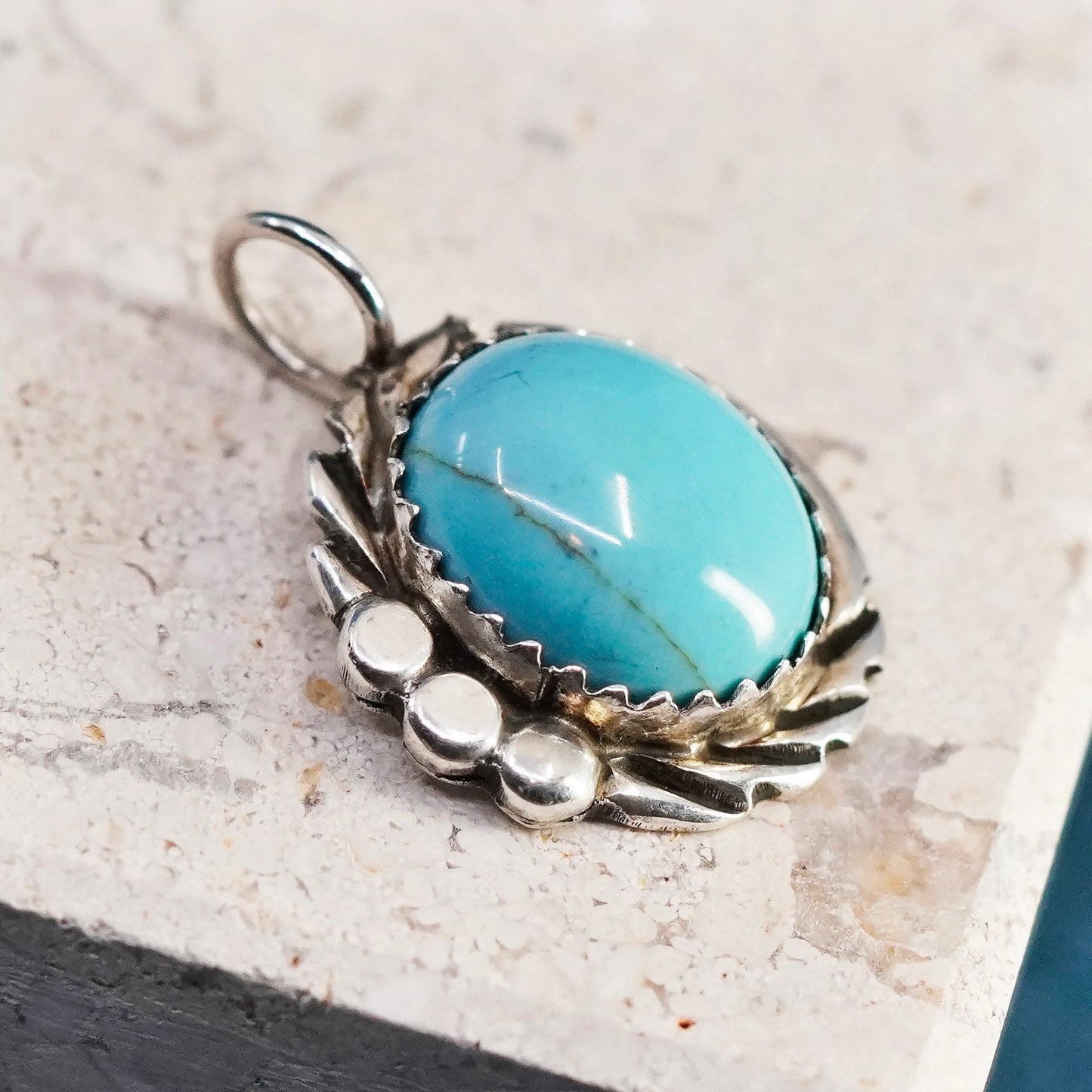 Vintage Native American navajo Sterling 925 silver handmade pendant turquoise