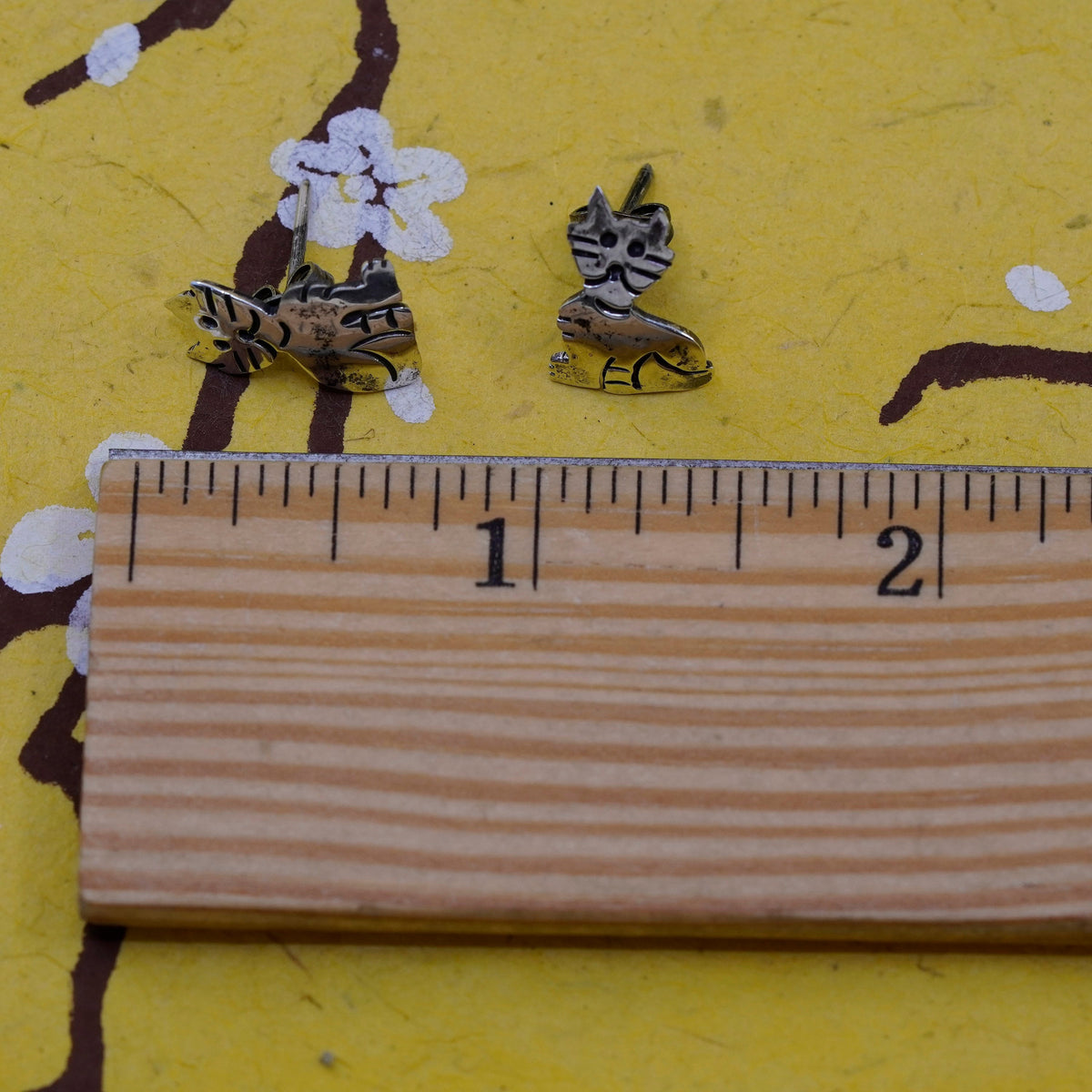 Vintage Sterling 925 silver handmade studs, cat kitty earrings