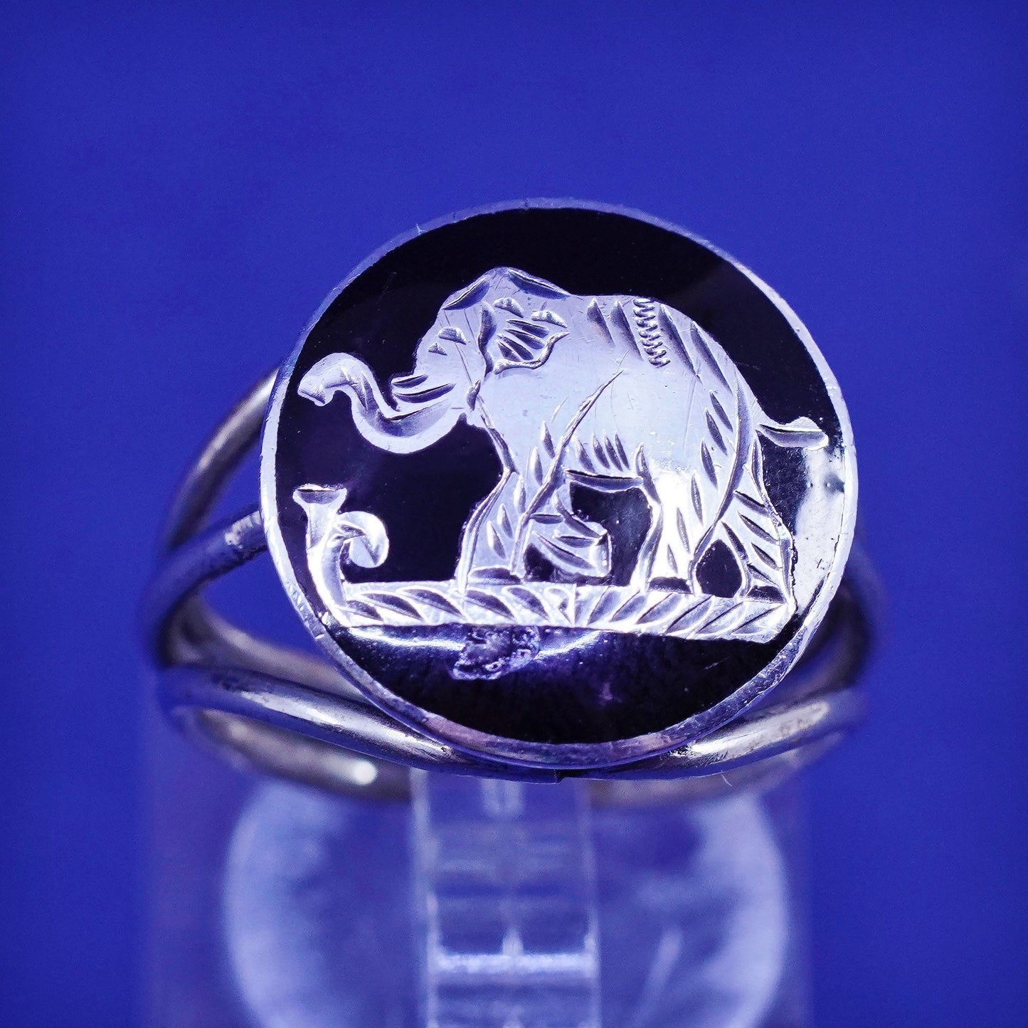 Size 7.25, vintage silver tone handmade ring, 925 elephant band with black enamel