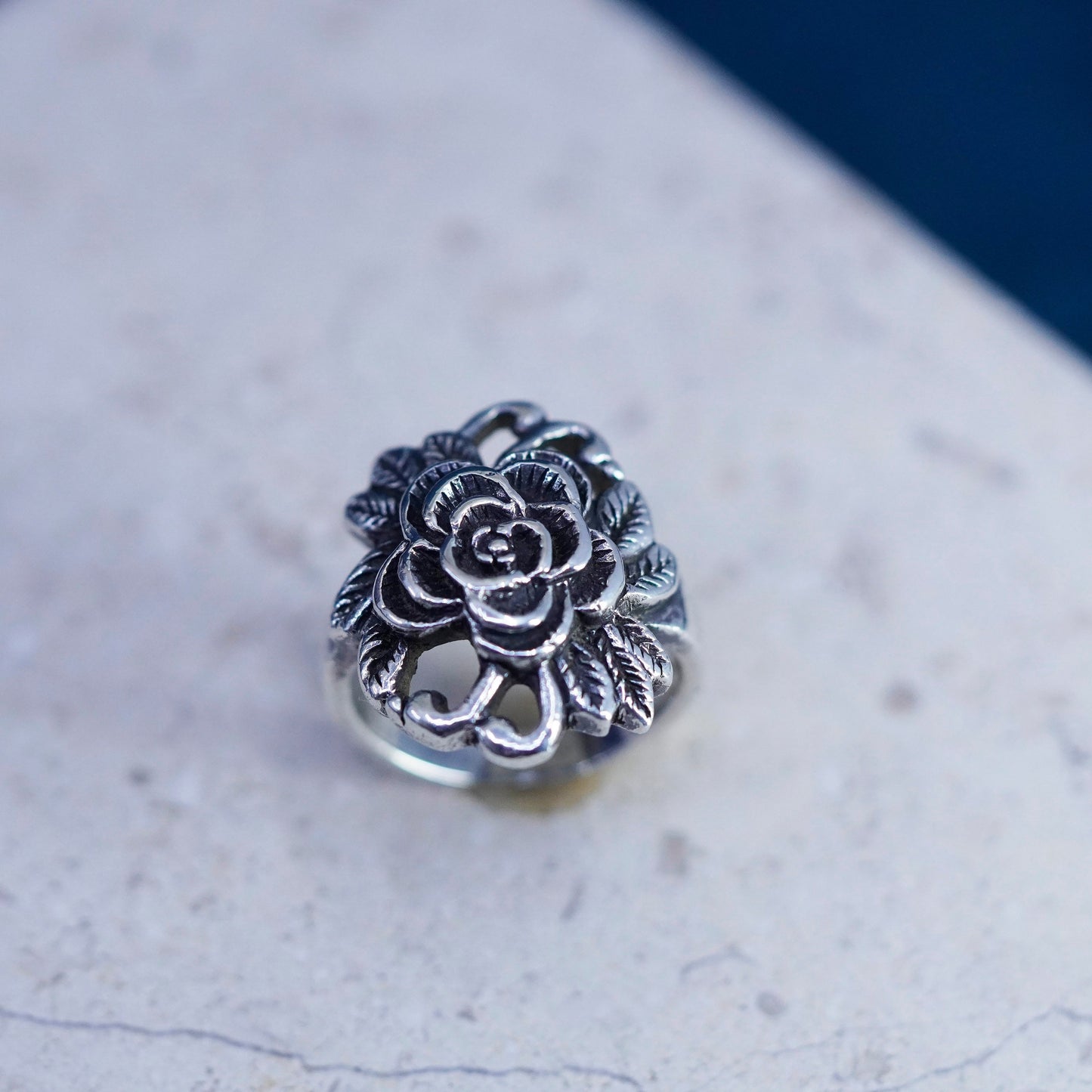 Size 7.5, vintage Sterling silver handmade ring, 925 rose flower leaves