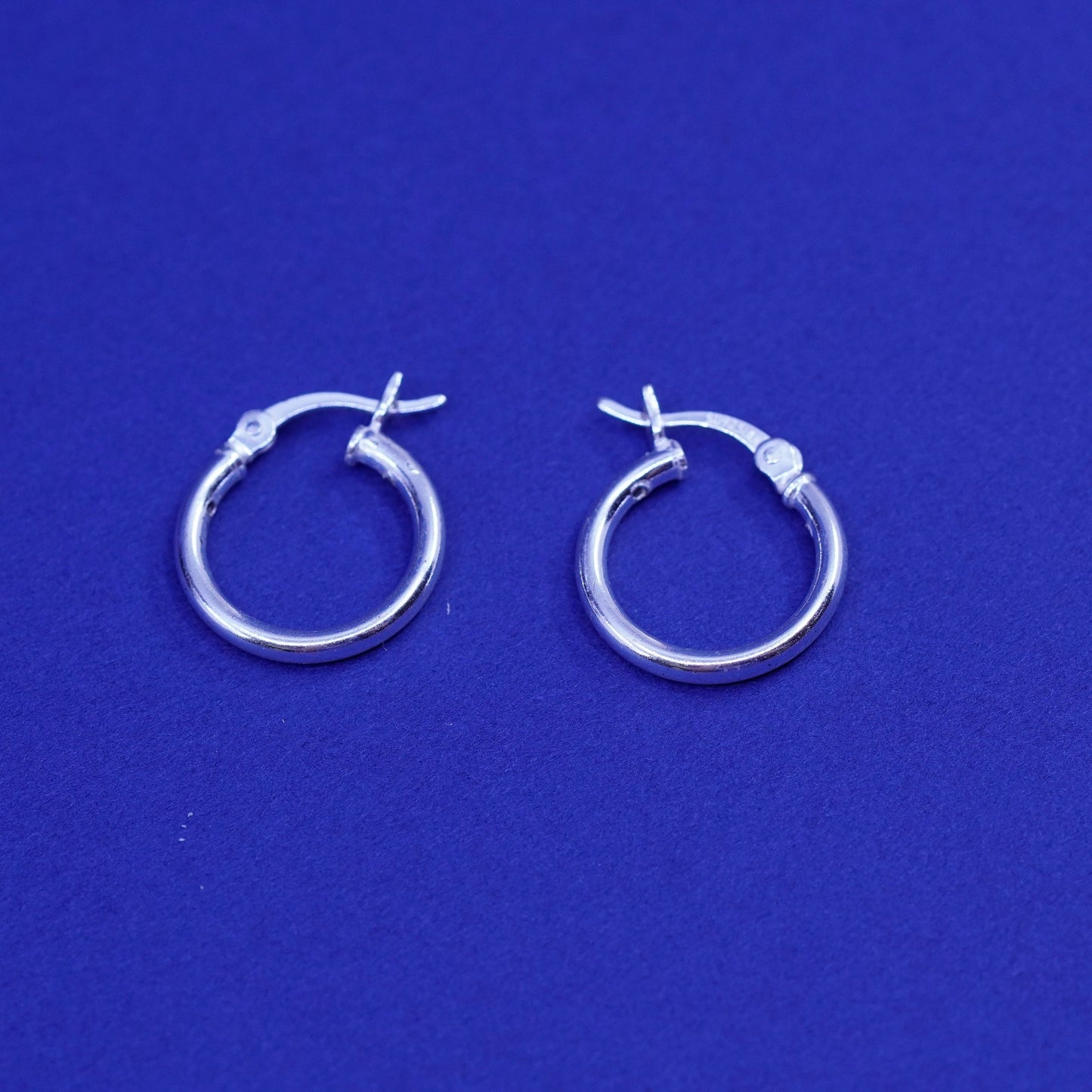 0.5”, vintage Sterling silver handmade hoop earrings, fine 925 huggie