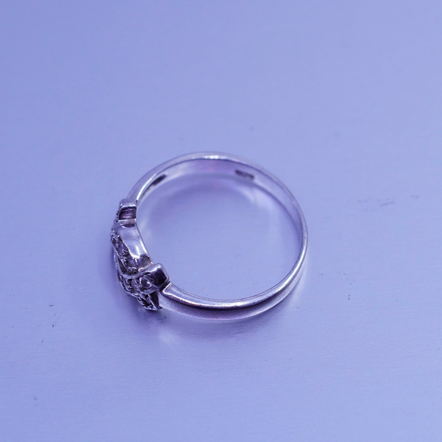 Size 7.25, vintage Sterling 925 silver handmade band ring with cluster Cz