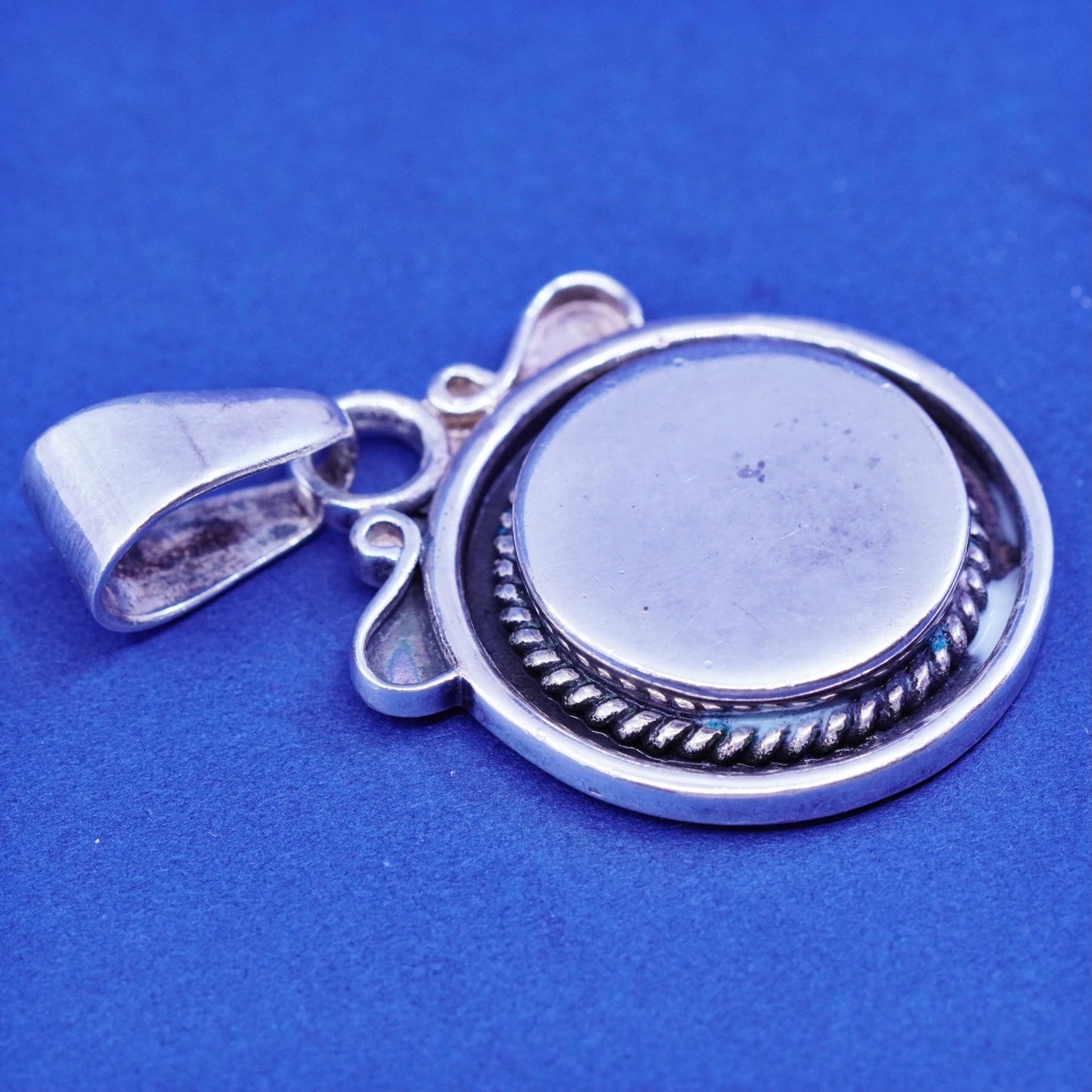 Vintage Silpada sterling 925 silver handmade blank Circle pendant