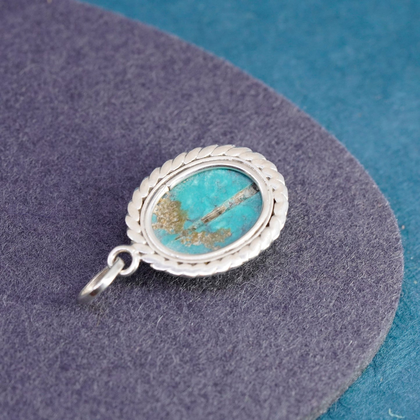 Vintage Native American navajo Sterling 925 silver handmade pendant turquoise