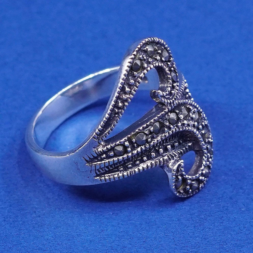 Size 8, vtg sterling silver handmade ring, 925 band w/ marcasite