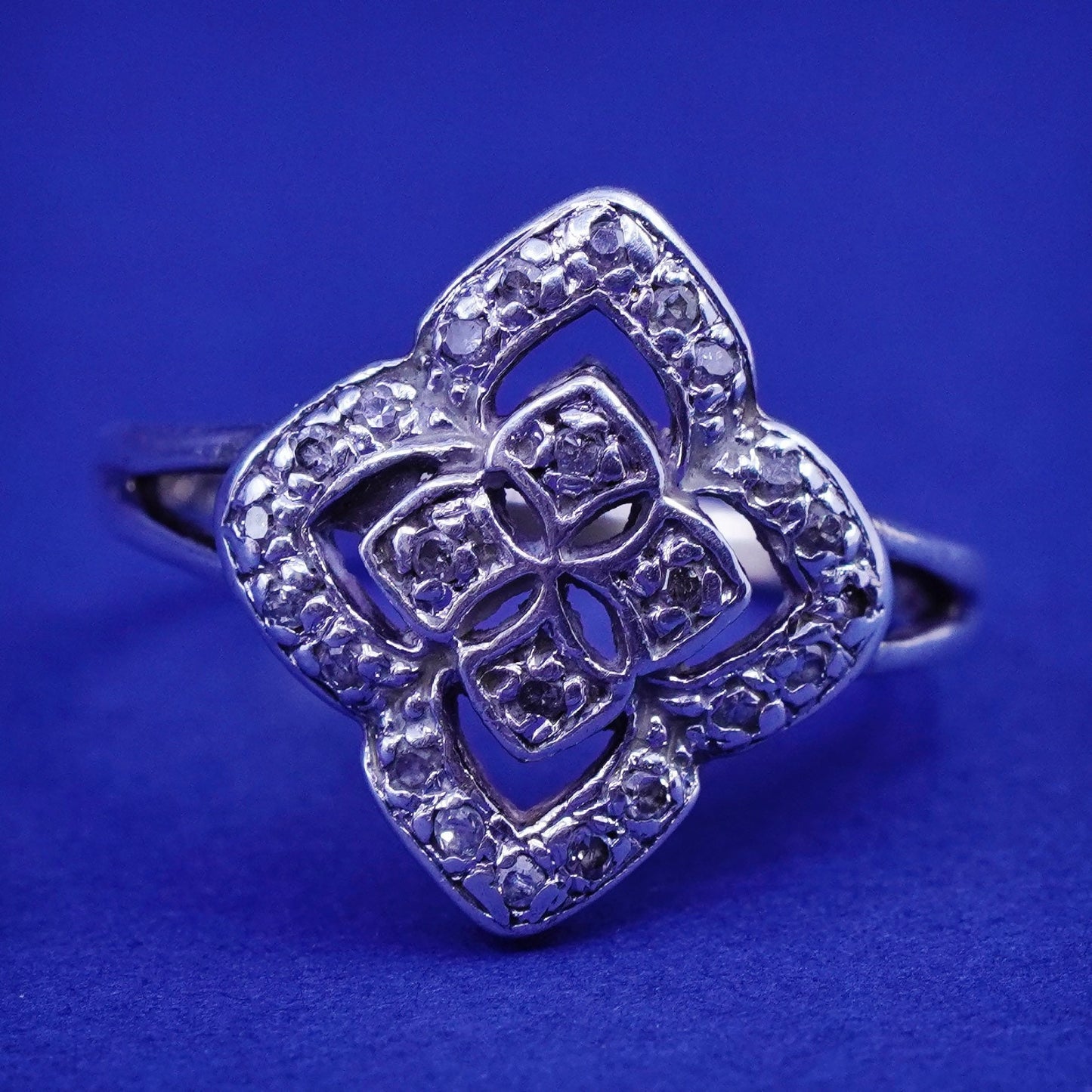 Size 6.25, vintage Sterling 925 silver handmade ring with genuine diamond