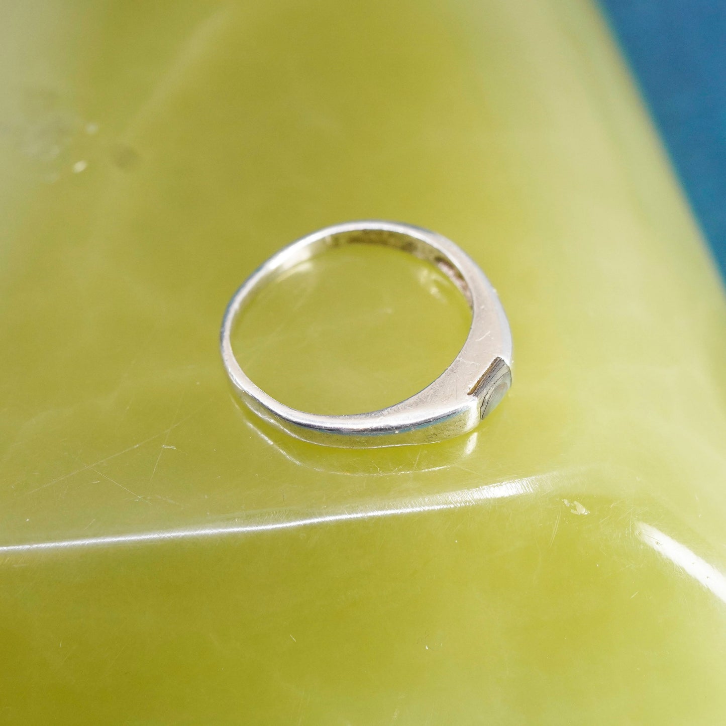 Size 7.25, vintage sterling silver handmade ring, 925 stackable band w/ abalone