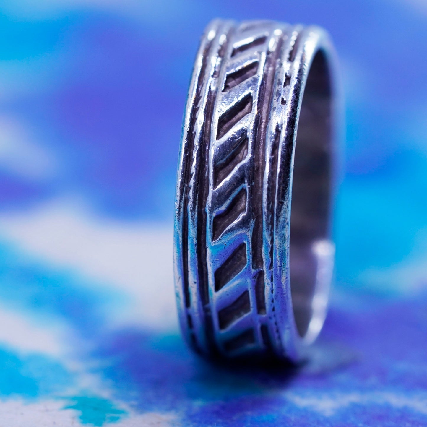 Size 8, vintage Sterling silver handmade stackable ring, 925 wedding band
