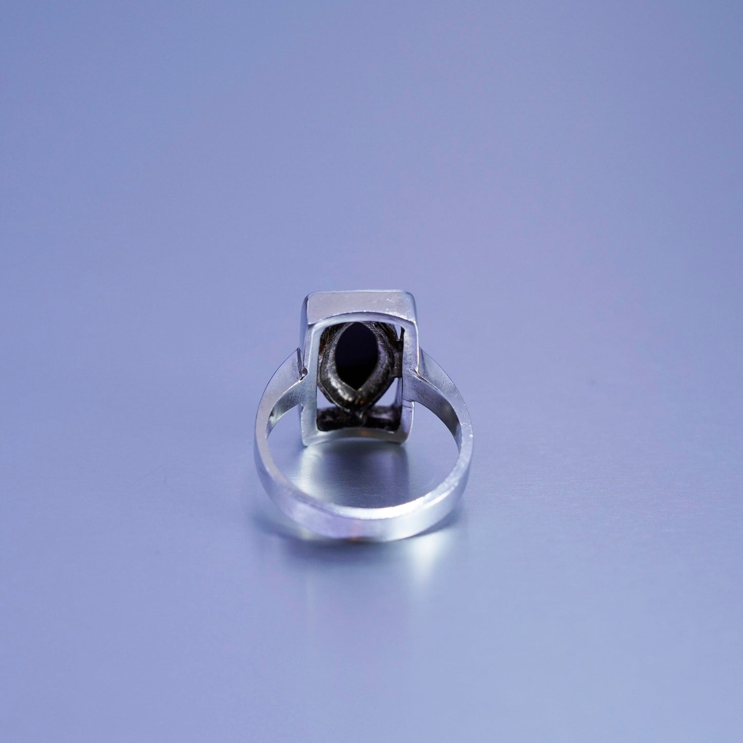 Size 6.5, vintage modern Sterling 925 silver handmade ring with obsidian