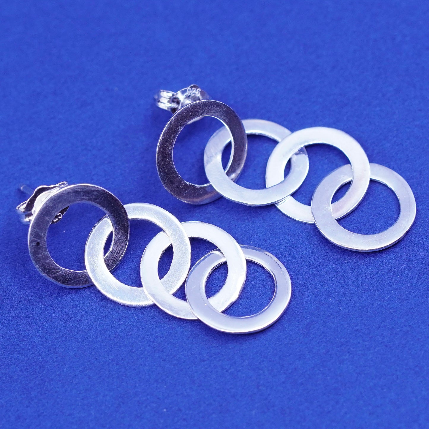 Vintage Sterling Silver handmade Earrings. 925 entwined circle dangles