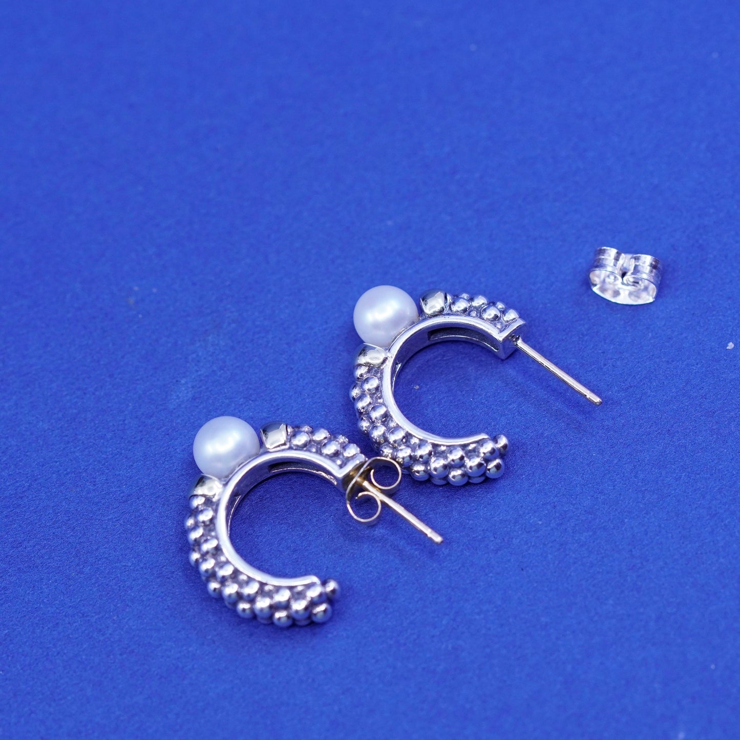 0.75” Lagos 18K gold 750 Sterling 925 Silver Caviar Huggie Earrings Studs pearl