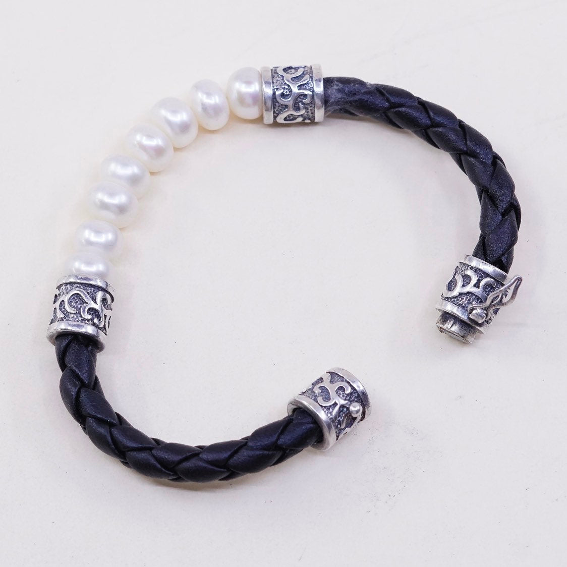 6", woven black leather, 925 Mexico Sterling silver bracelet w/ pearl N elastic