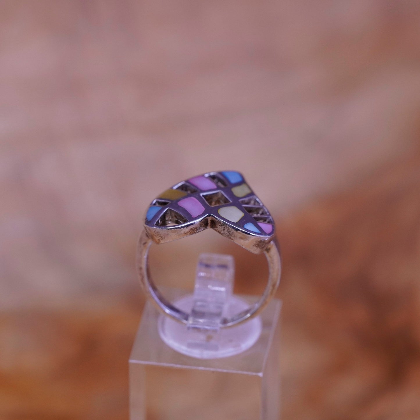 Size 8, vintage Sterling 925 silver handmade ring w/ pink blue mother of pearl