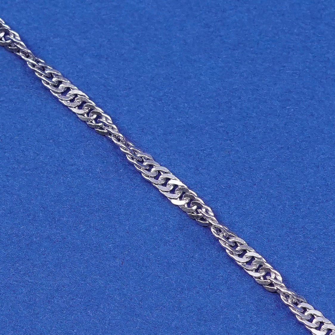 6.75", 2mm, vtg IBB Sterling silver handmade bracelet, 925 twisted curb chain