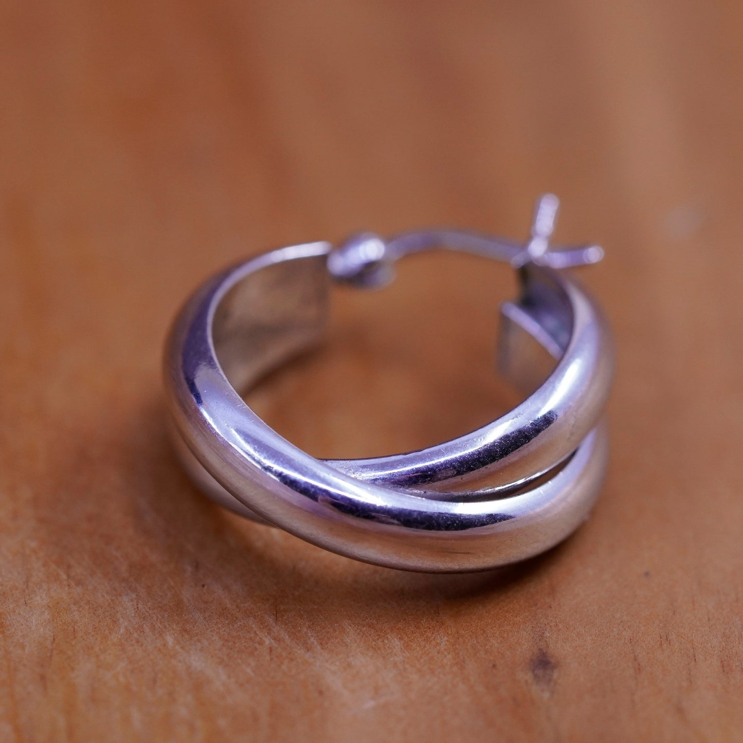 0.75”, Vintage Sterling silver handmade earrings, 925 entwined circle hoops