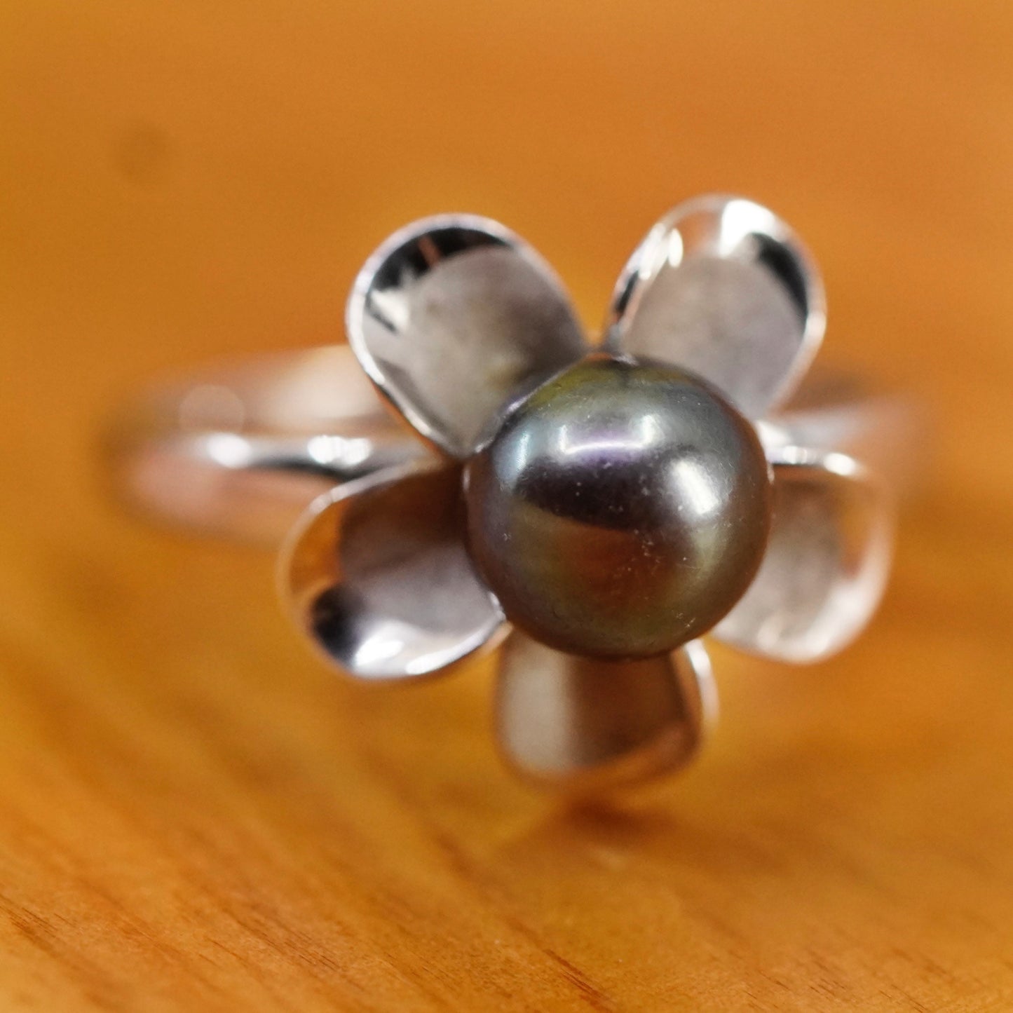 Size 7, vintage Sterling 925 silver handmade plumeria flower Ring black pearl