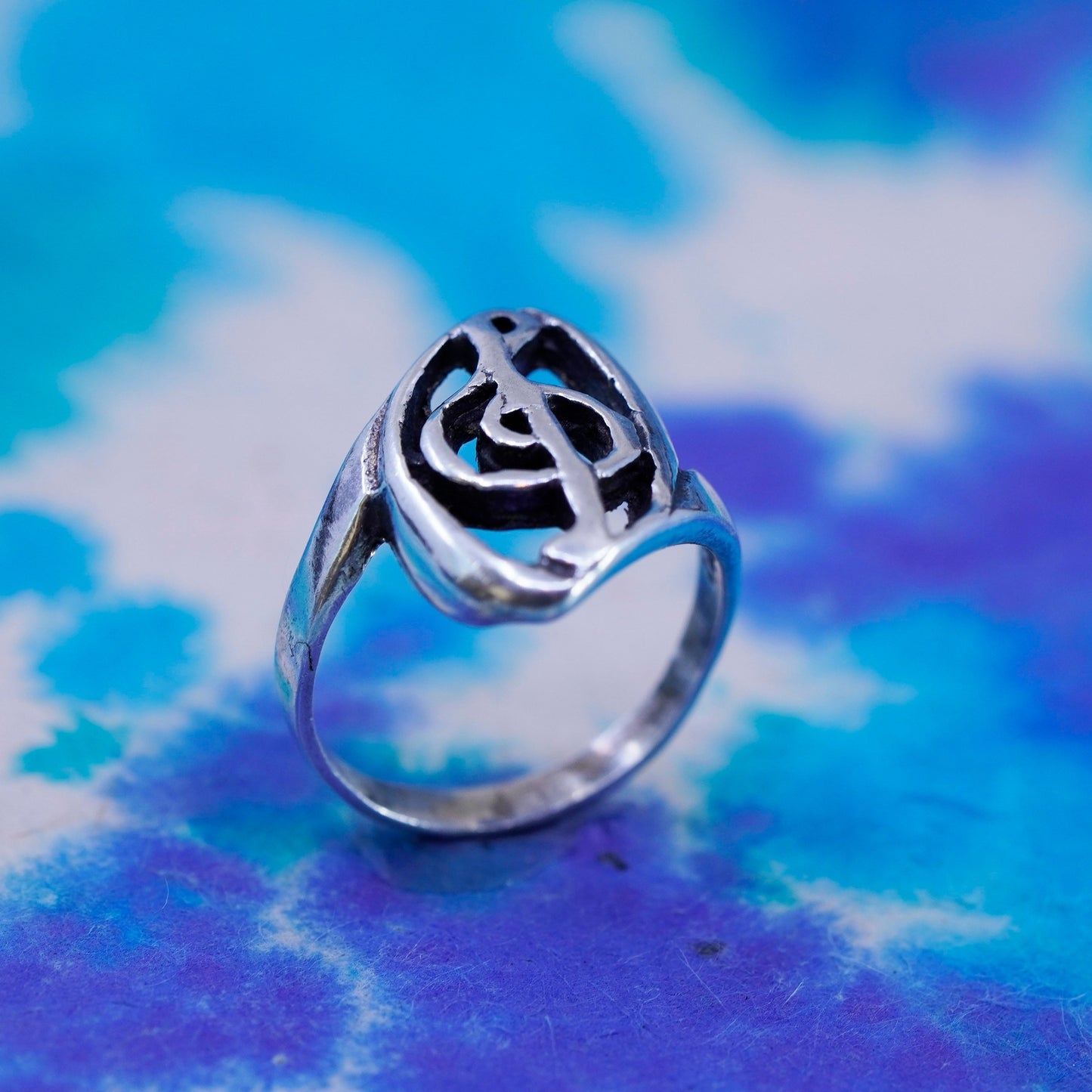 Size 5.25, vintage sterling silver handmade ring, 925 music note band